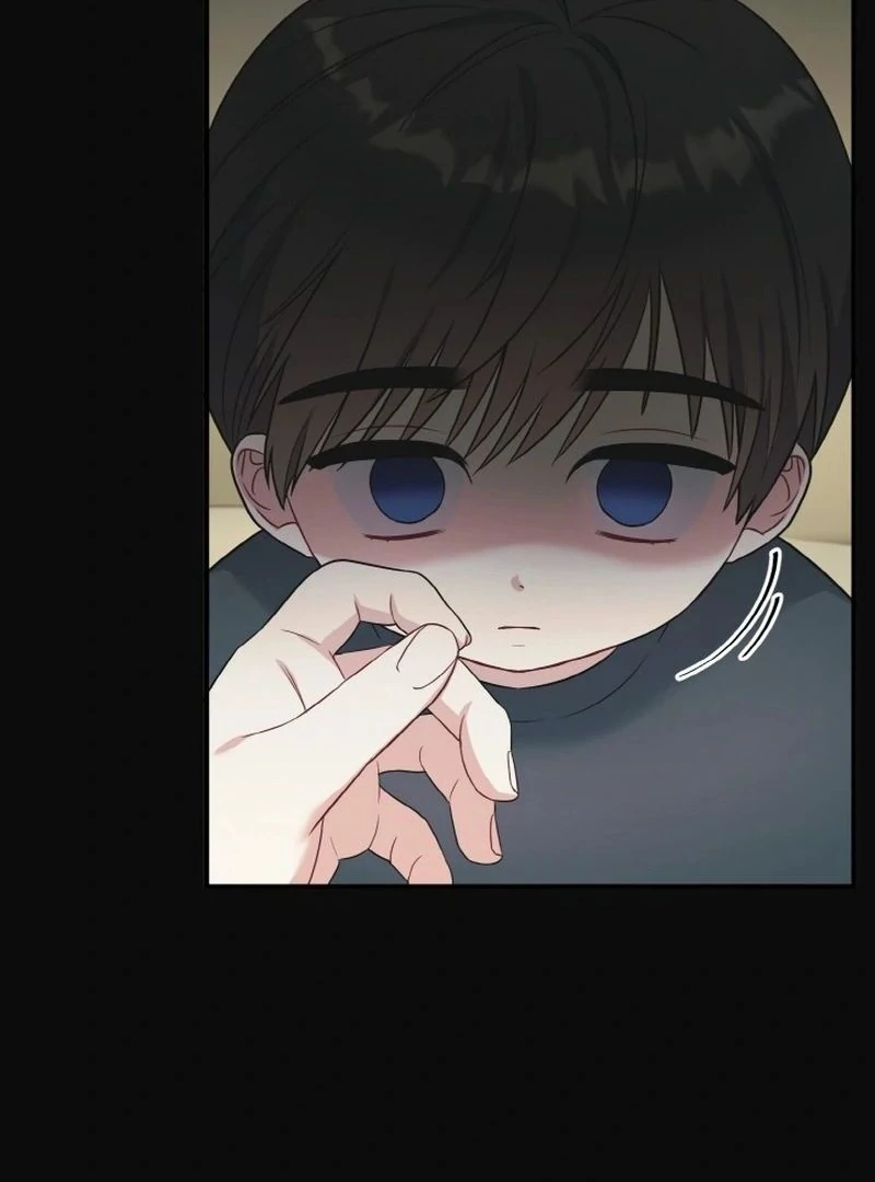 Irreplaceable Kiss Scene Chapter 7 page 37